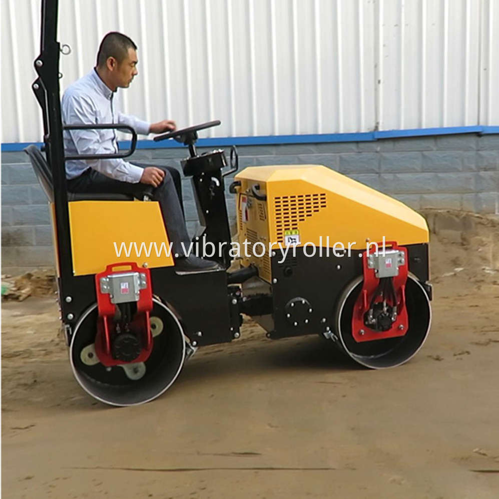 FYL-890 Roller Compactor